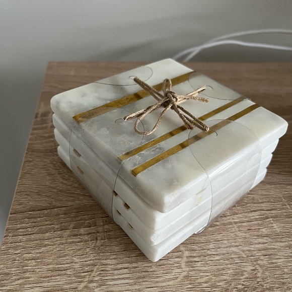 Set of 4 Marble & Gold Square Coasters - Picture 2 of 5